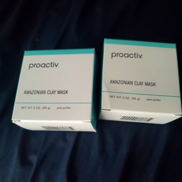 : 3pc bundle of 2 proactiv amazonian clay mask & 1 Proactiv pore cleansing brush - Picture 8 of 10